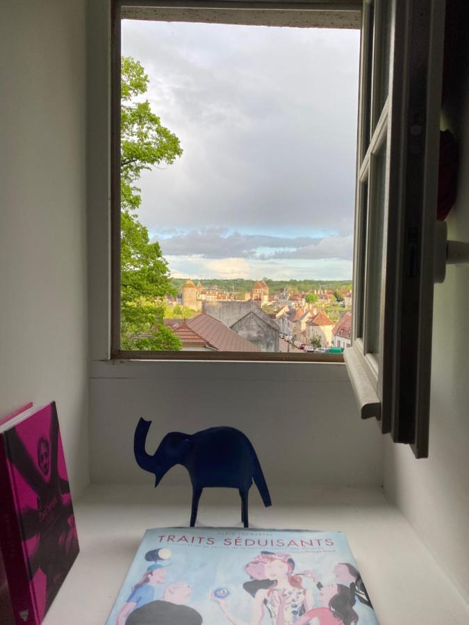 Les Chambres D'Hotes Du Bois Joli Semur-en-Auxois Eksteriør billede